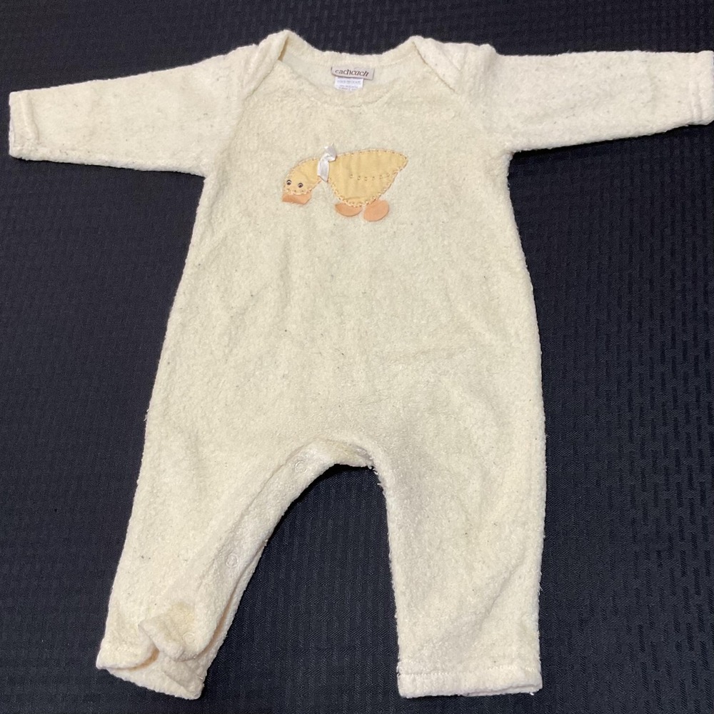 Cachcach Romper Infant Unisex‎ 9M White Duck Applique Fuzzy One Piece Made USA